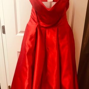 Formal evening dress custom-made